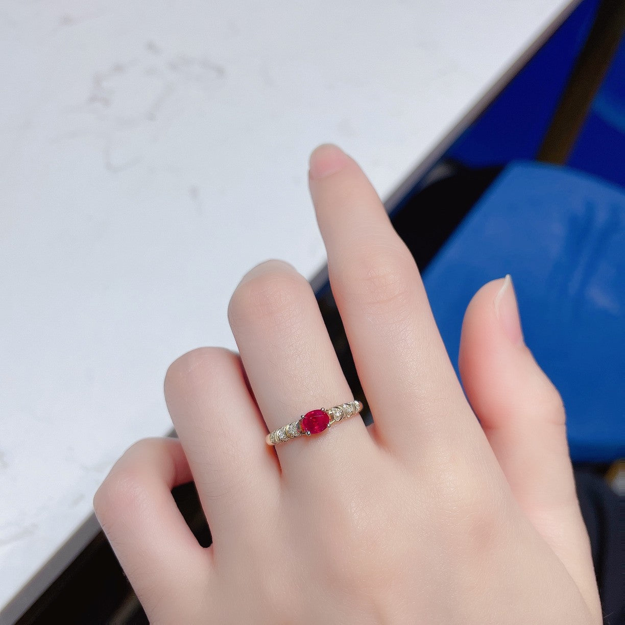 18K Rose Gold Elliptical Exquisite Hollowed-Out Ring with Gemstones - JZ022-C - Red Treasure Ring