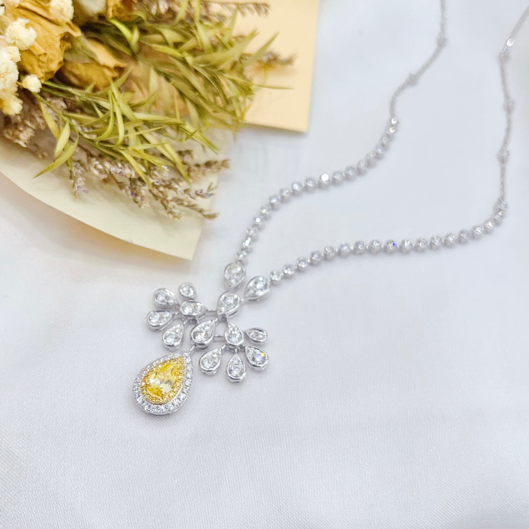 18K White and Yellow Gold Diamond Pendant Necklace with Peacock Design - Exquisite Jewelry - Yellow Diamond Necklace