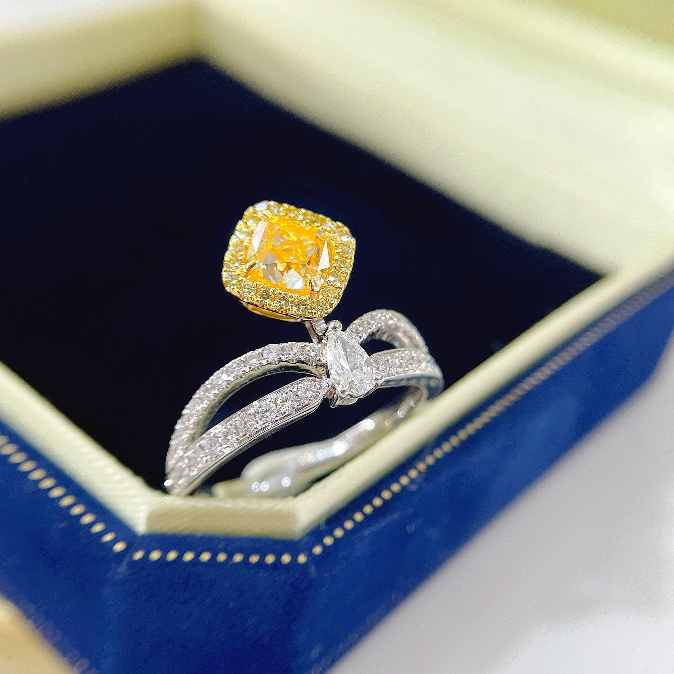 18K Yellow Gold Diamond Cushion-Cut Chaumet Ring - Premium Jewelry - Yellow Diamond Ring