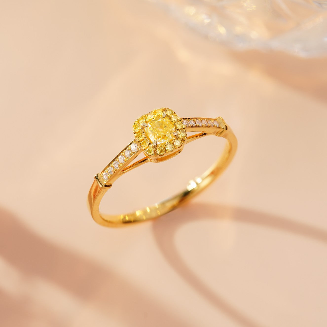 18K Yellow Gold Diamond Cushion-Cut Ring - Luxurious Jewelry Piece - Yellow Diamond Ring
