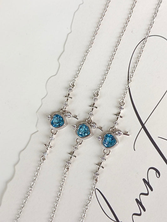 Bracciale con ciondolo a cuore con topazio azzurro naturale svizzero - Gioielli squisiti