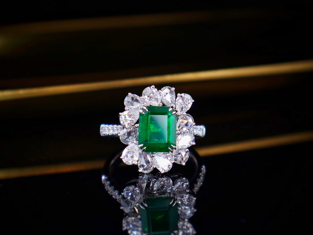 Bijuterii cu smarald - Inel verde de 1,95 ct Watton cu diamante strălucitoare tăiate trandafir