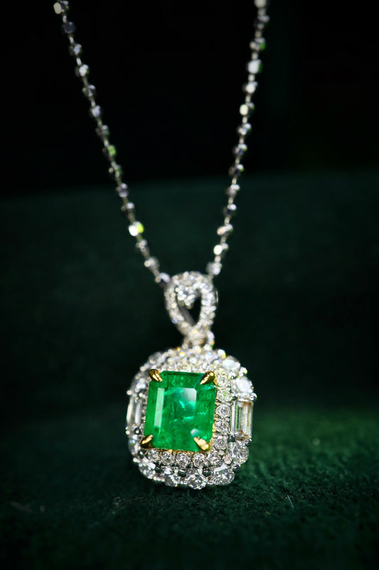 Joyería con colgante de esmeralda Panjshir: una joya deslumbrante para cada ocasión