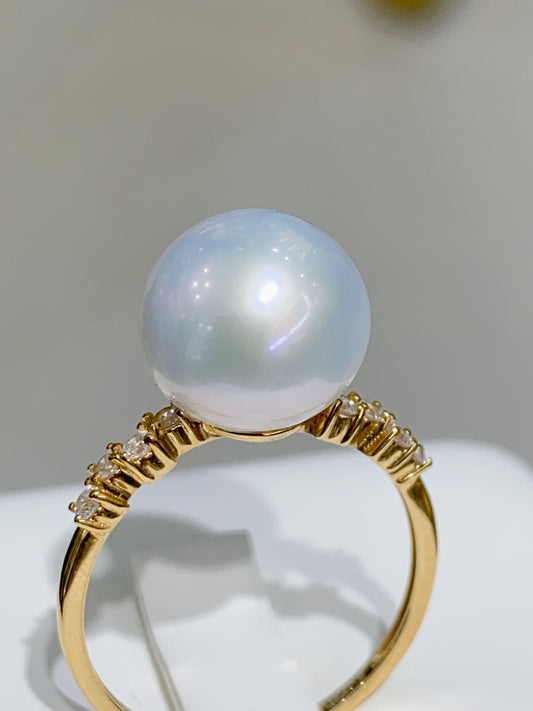 Elegante 18k gouden ring met diamanten en 10-11 mm Aurora Edison parel