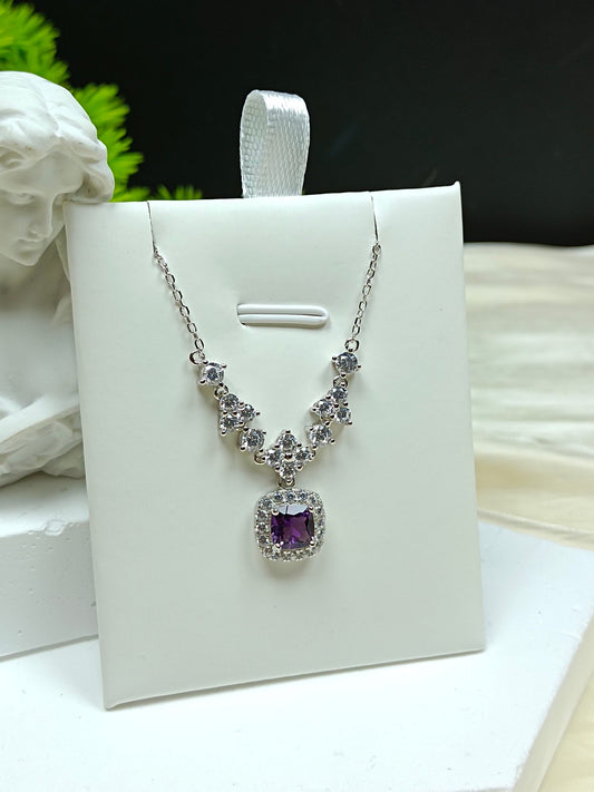 Collier carré élégant en argent sterling S925 avec améthyste violette et artisanat en or 18 carats