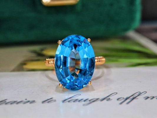 November Birthstone: Natural Topaz Ring - A Symbol of Wisdom and Courage