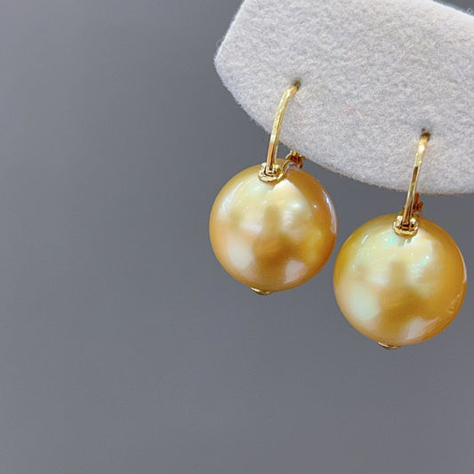 Luxe 14-15 mm Zuidzee gouden pareloorbellen in 18K goud - een must-have voor sieraden