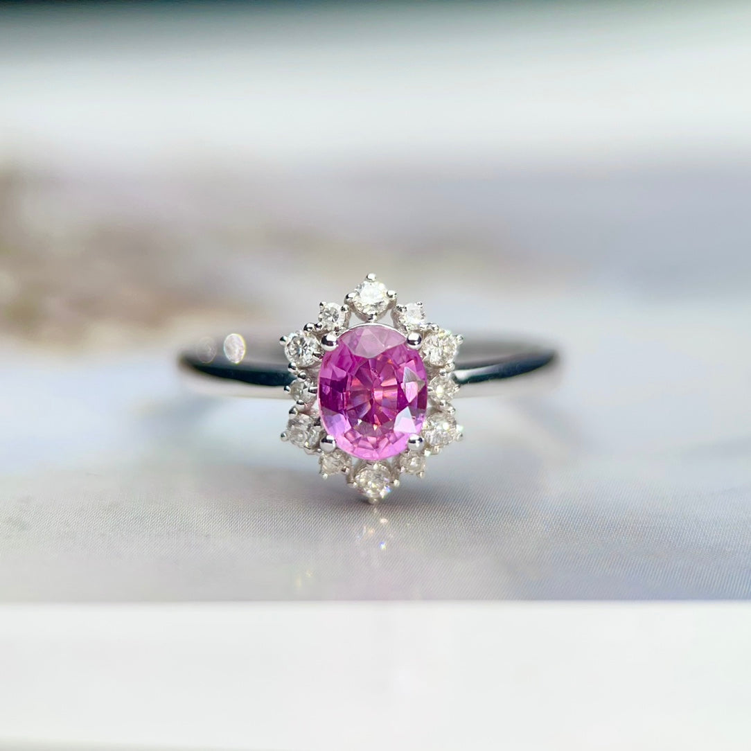 精美 18K 金未加热紫蓝色蓝宝石戒指 - 珠宝杰作