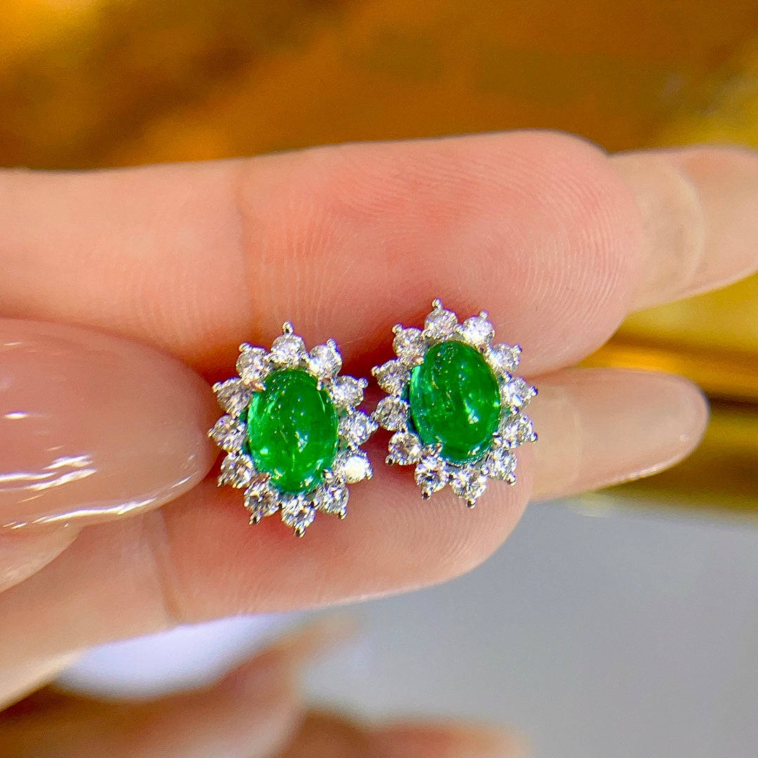 Elegant 18K Gold and Diamond Embedded Muzo Emerald Earrings - A Classic Jewelry Piece