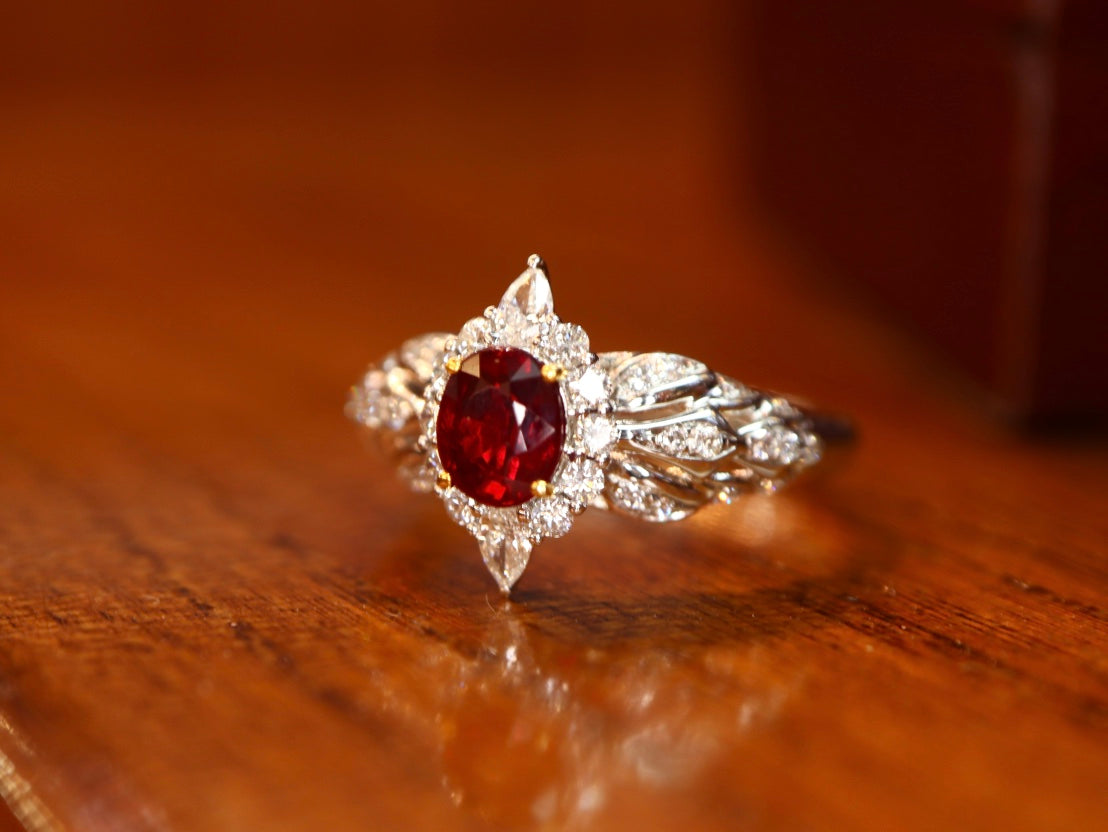 Lyxig Pigeon Blood Ruby Ring - Fine Jewelry Collection
