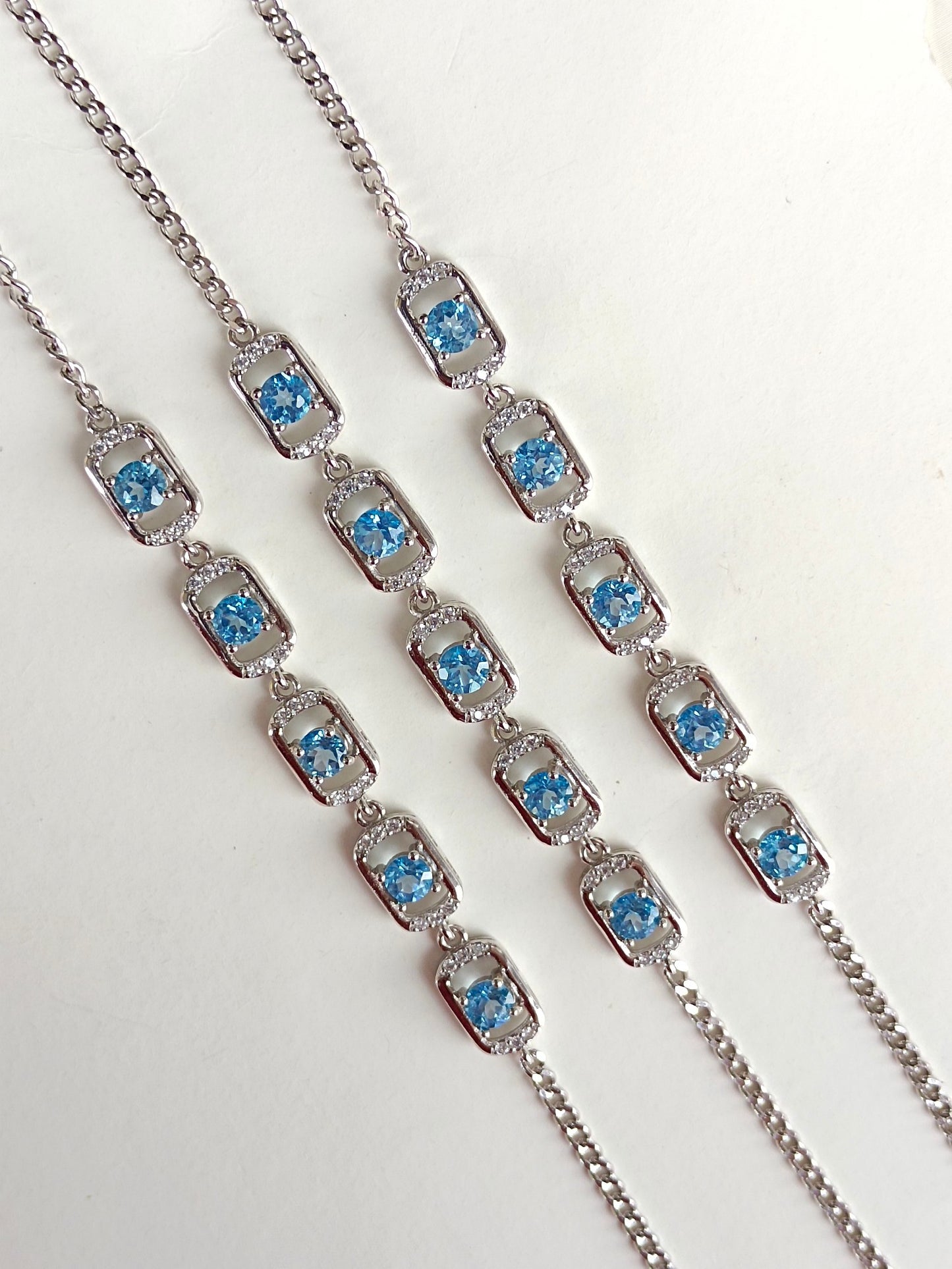 Bracelet exquis en topaze bleue naturelle suisse – Bijoux élégants