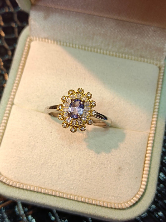 Elegante anello con tanzanite in argento S925: un gioiello indispensabile