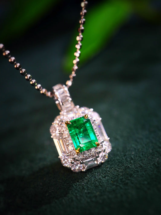 Colgante de esmeralda Panjshir: una obra maestra de la joyería