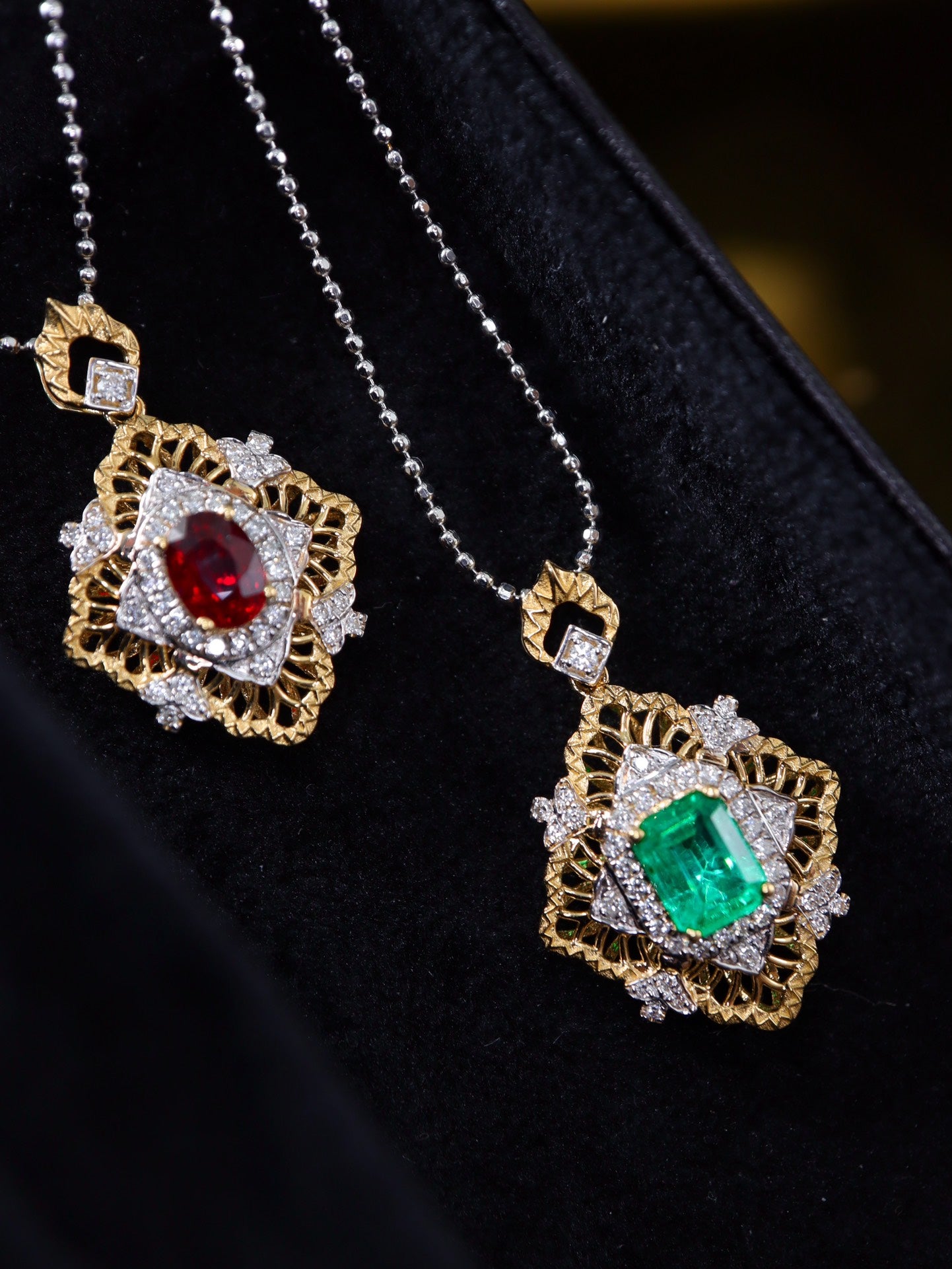 Buccellati klassischer gravierter Anhängerschmuck