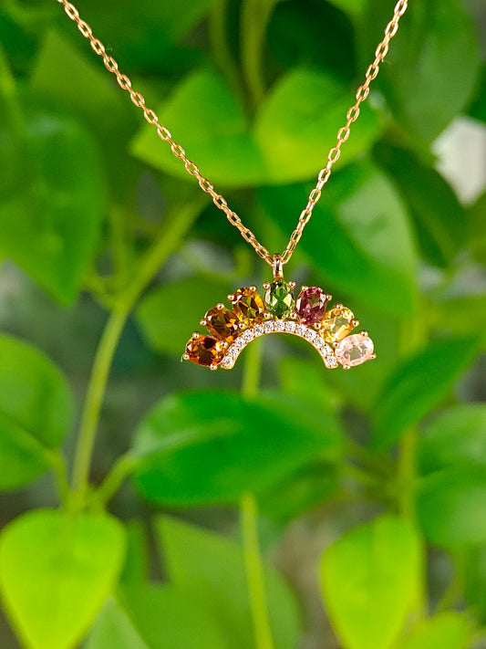 Natural Rainbow Tourmaline Halskjede - Unike Candy-fargede smykker