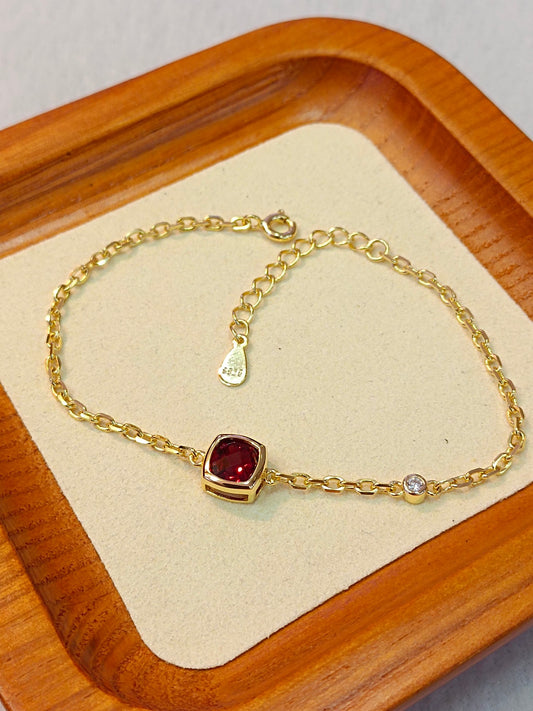 Bracciale quadrato in argento granato taglio principessa S925 - Gioielli eleganti