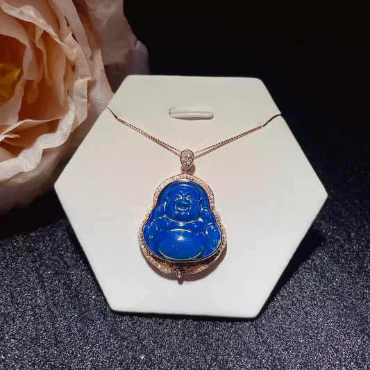 Nouveauté : Pendentif « Bouddha » - Bijoux en ambre bleu dominicain incrustés d'or 18 carats
