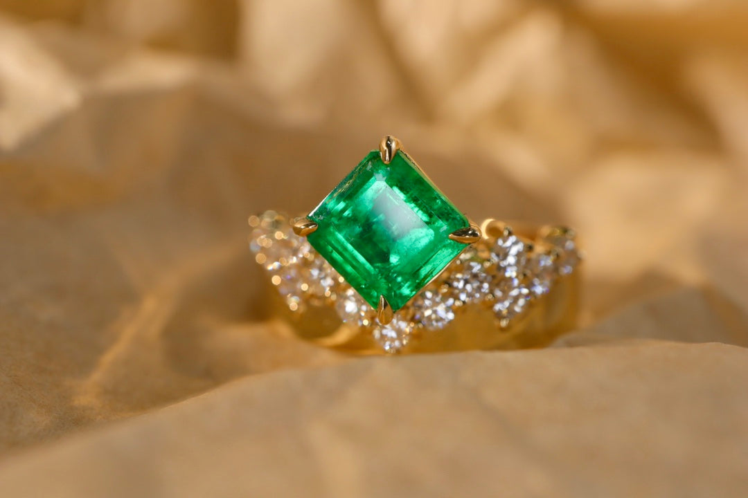 Panjshir-Smaragdschmuck mit Diamantakzent – ​​eine funkelnde Wahl