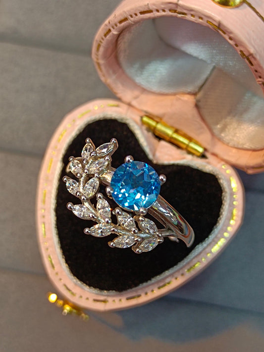 Elegant S925 sølv og Topaz hvete ring med 18K gull