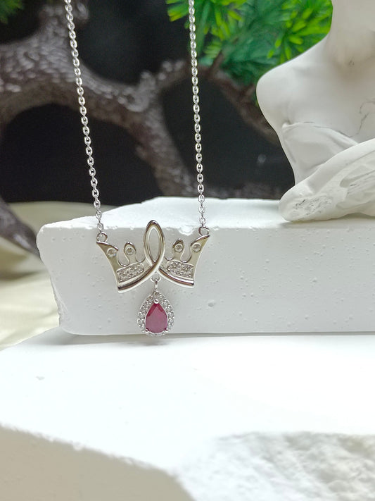 Utsøkt S925 Sterling Sølv Ruby Crown Halskjede med 18K gull håndverk - smykker for den selvsikre prinsessen