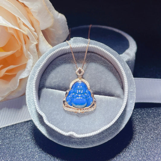 Nouveauté : Pendentif "Bouddha" en or 18 carats incrusté d'ambre bleu dominicain - Bijoux exquis