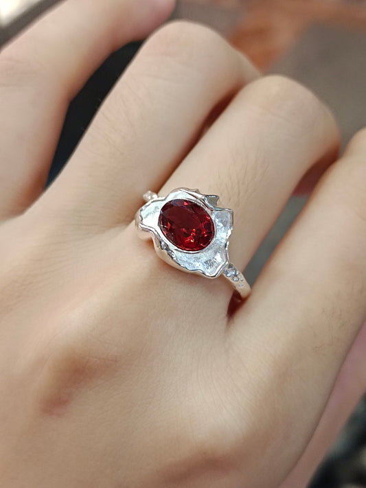 Prachtige natuurlijke granaatring - een must-have voor sieraden