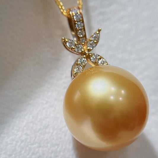 Prachtige 18K gouden, met diamanten ingelegde natuurlijke Zuidzee gouden parelsieraden