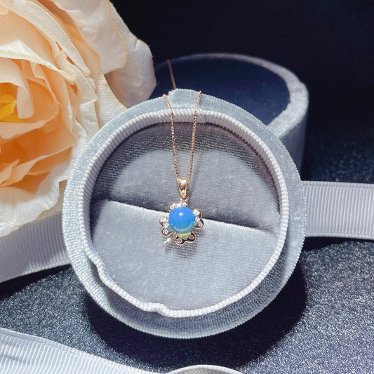 Pendentif en ambre bleu dominicain intégré en or 18 carats - Bijoux exquis