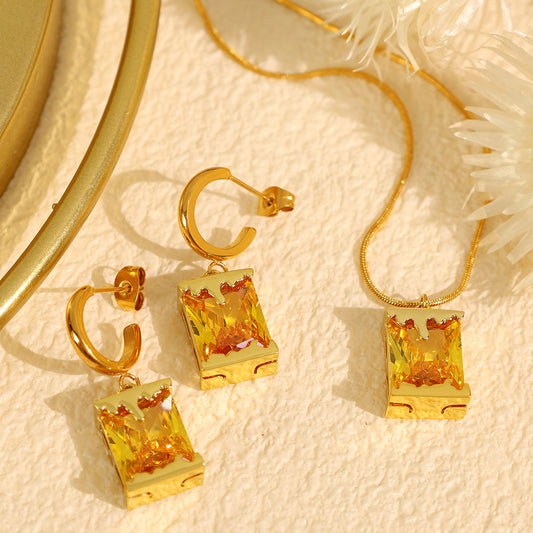 Oil Lamp Inspired Pendant In Stainless Steel With Mixed-metal Styling