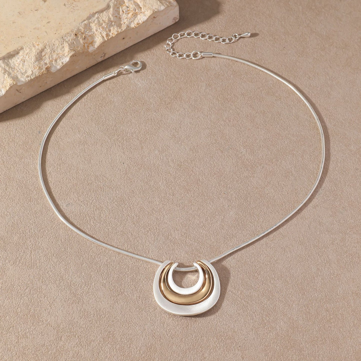 New European And American-style Fashionable Exaggerated Light-luxury Necklace