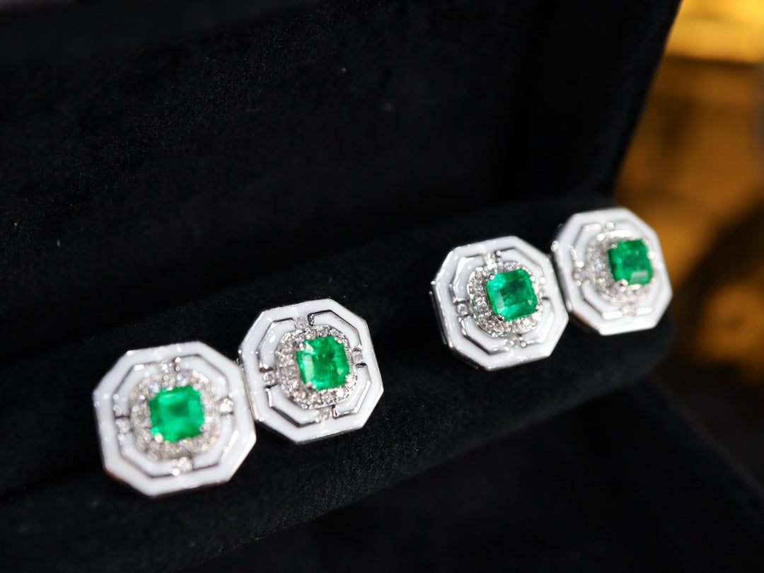 Brincos de esmeralda Panjshir - joia elegante e versátil