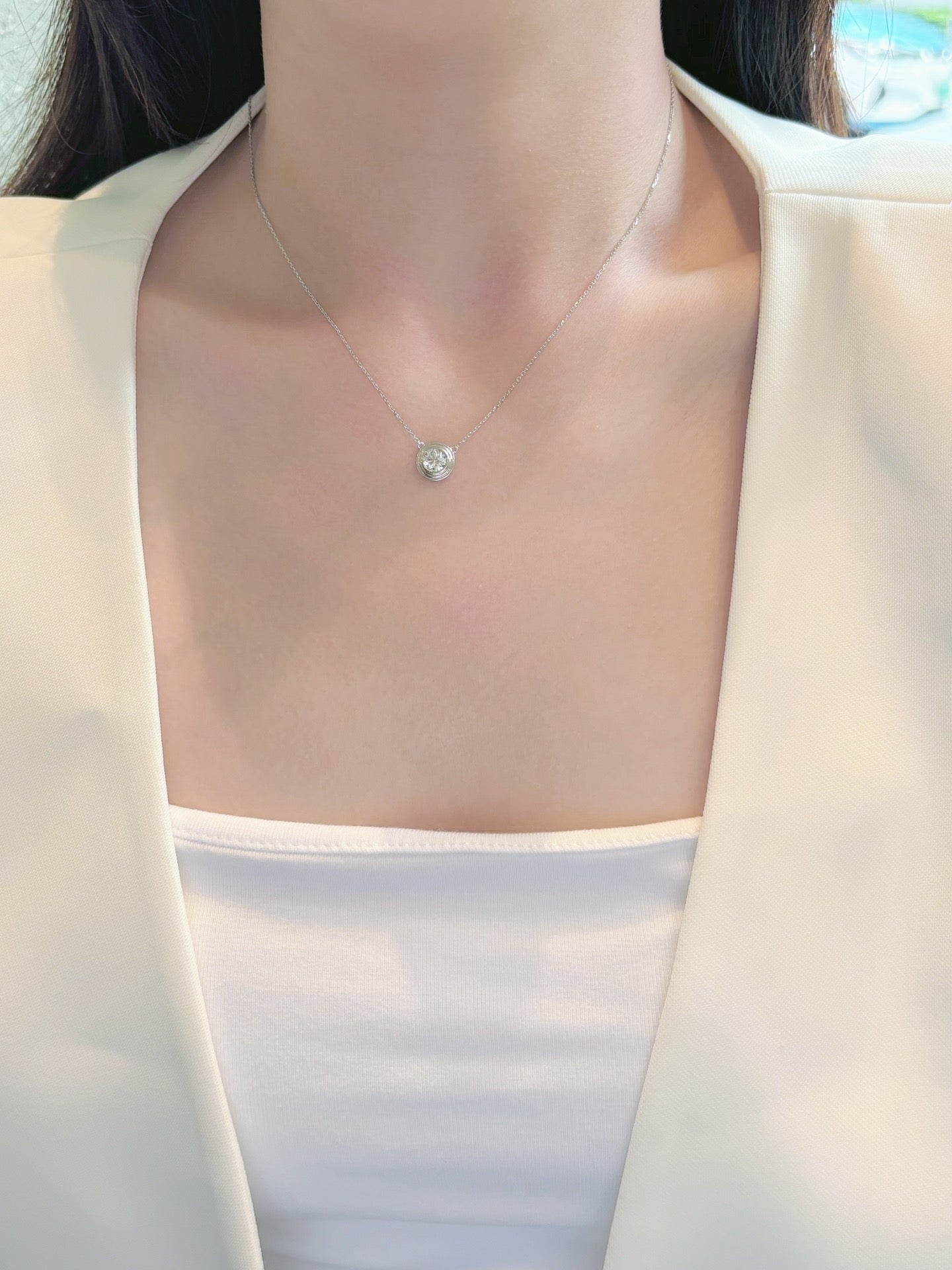 18K 養殖ダイヤモンド フライング ソーサー ペンダント ネックレス – LGXL013