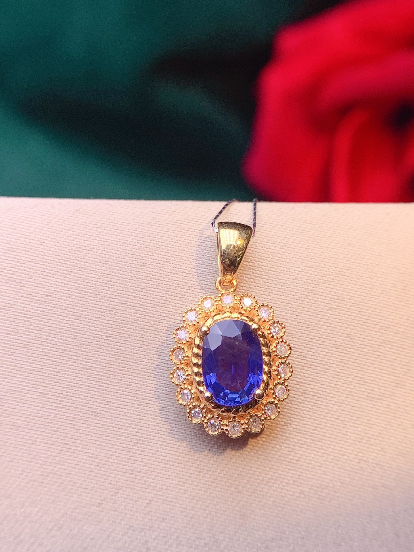 18K Sapphire Pendant with Diamond Accents - Elegant Jewelry