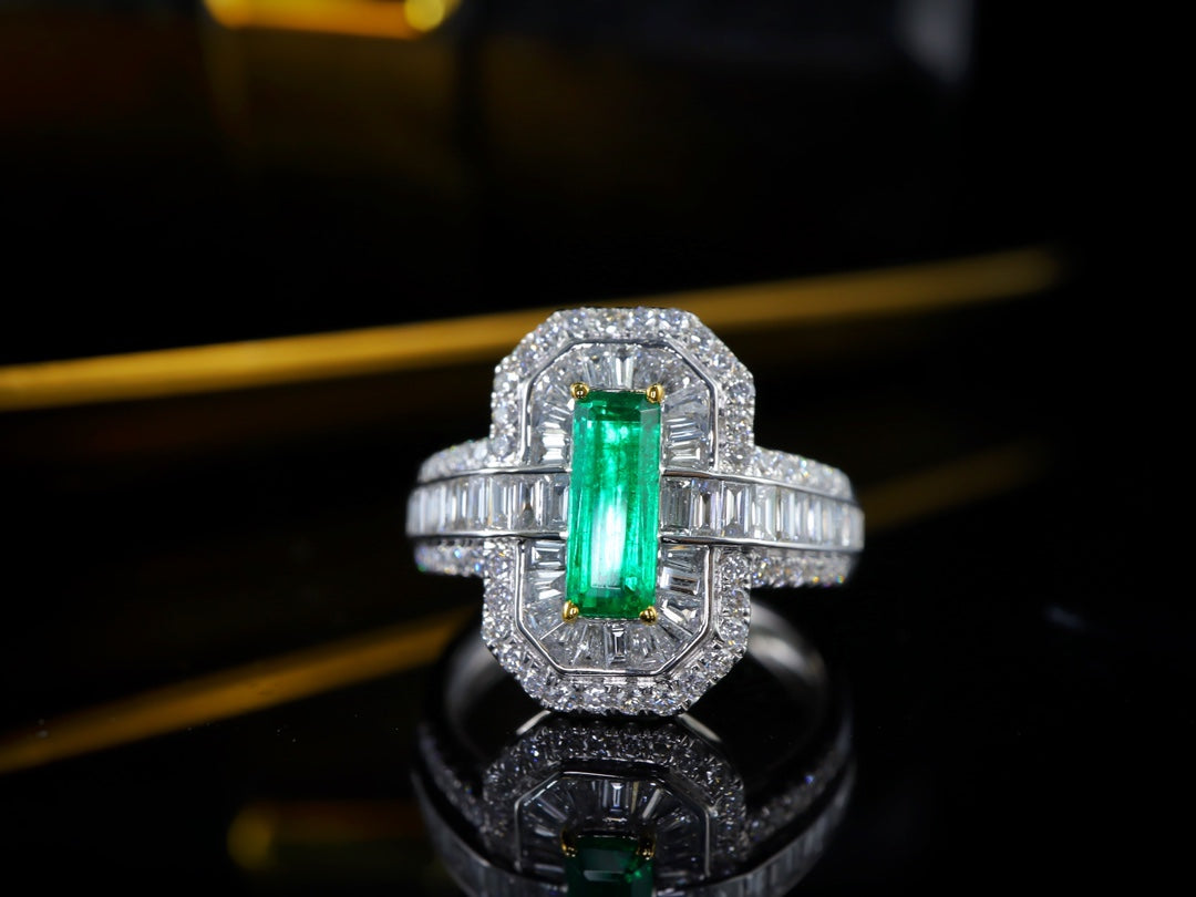 Panjshir-Smaragd-Ring – Premium-Schmuck in lebendigem Grün