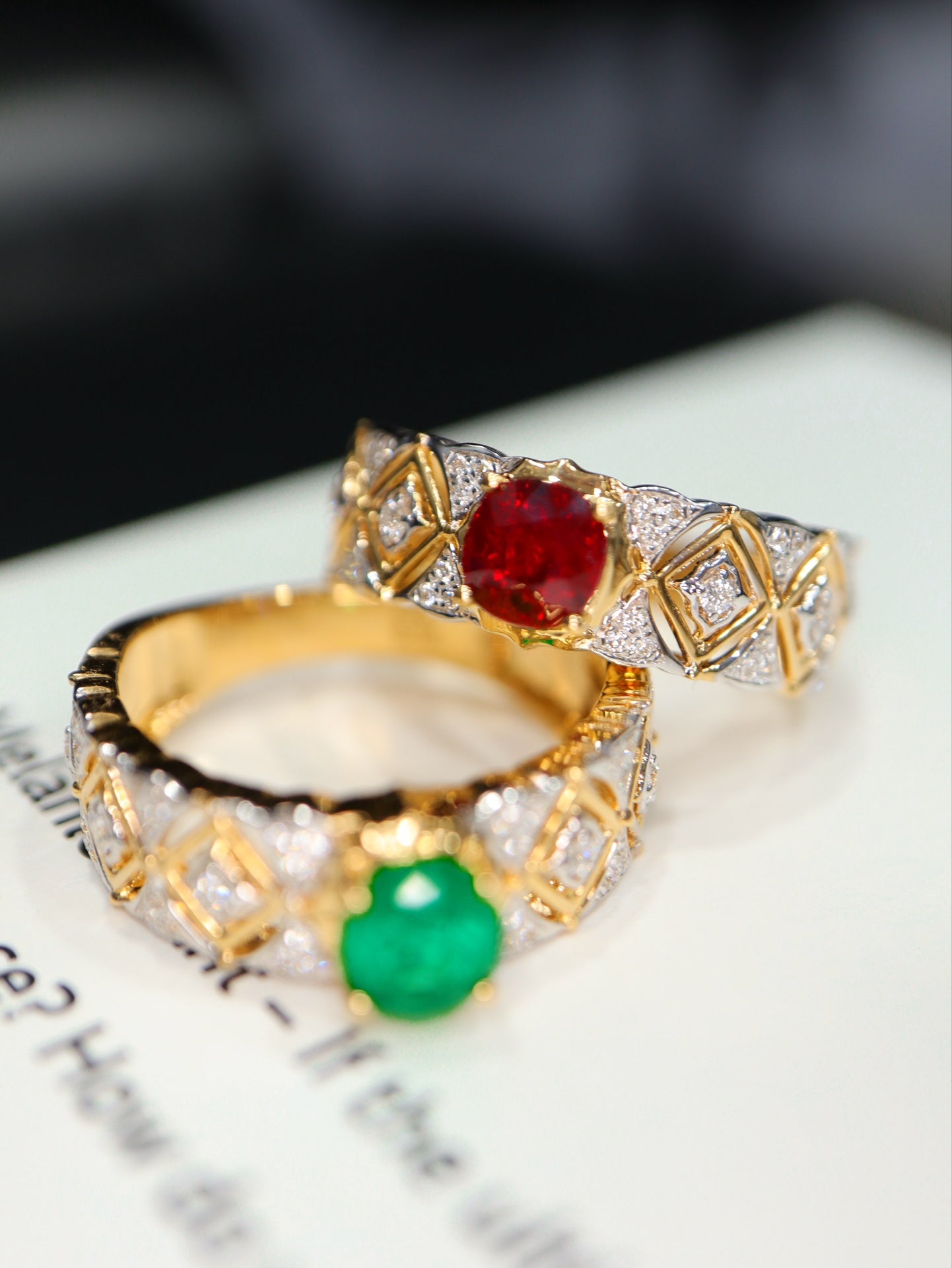 Cincin Bergaya Buccellati Pita Lebar - Keanggunan Klasik, Perhiasan Abadi