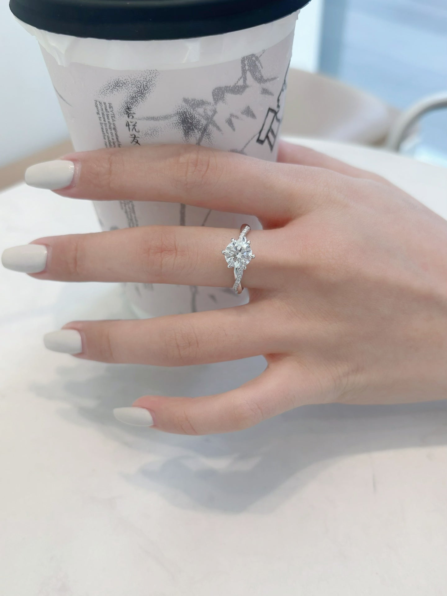 Bijuterii inel de braț Milgrain cu diamant rotund cultivat de 18K