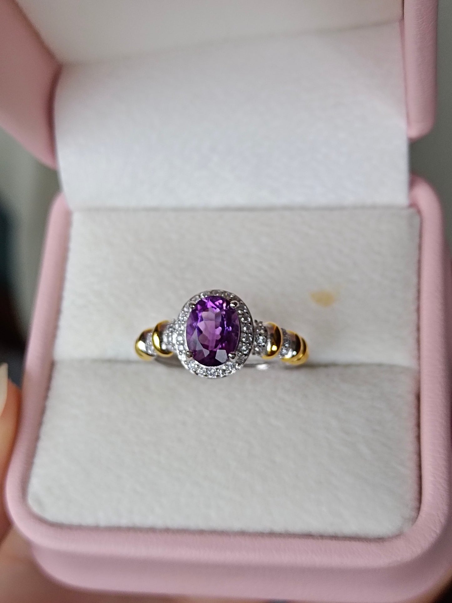 Prachtige handgemaakte sieraden: verhoog uw stijl