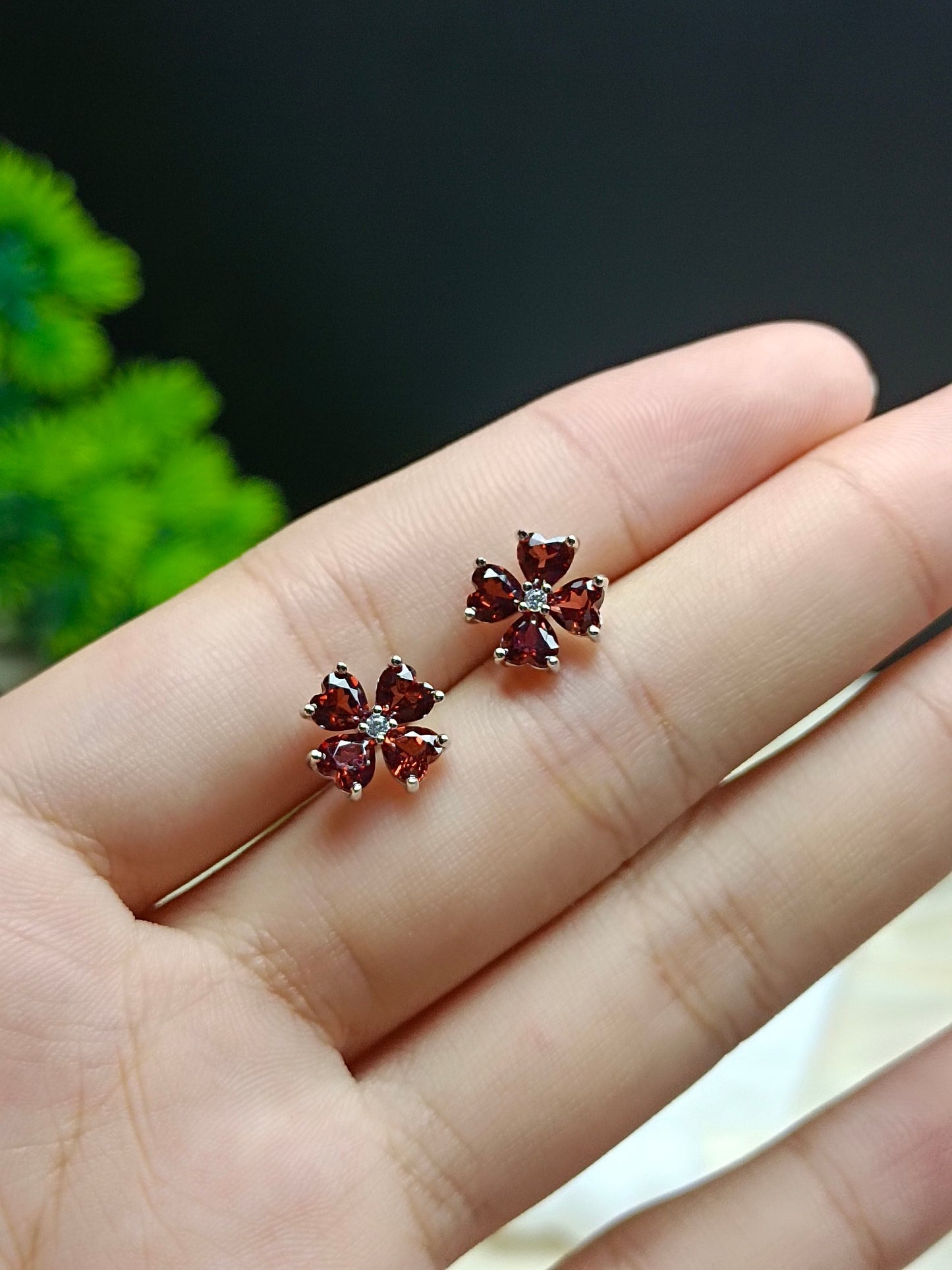 S925 Sterling Silver with Garnet & Four-Leaf Clover Earrings in 18K Gold Plating - Elegant Jewelry