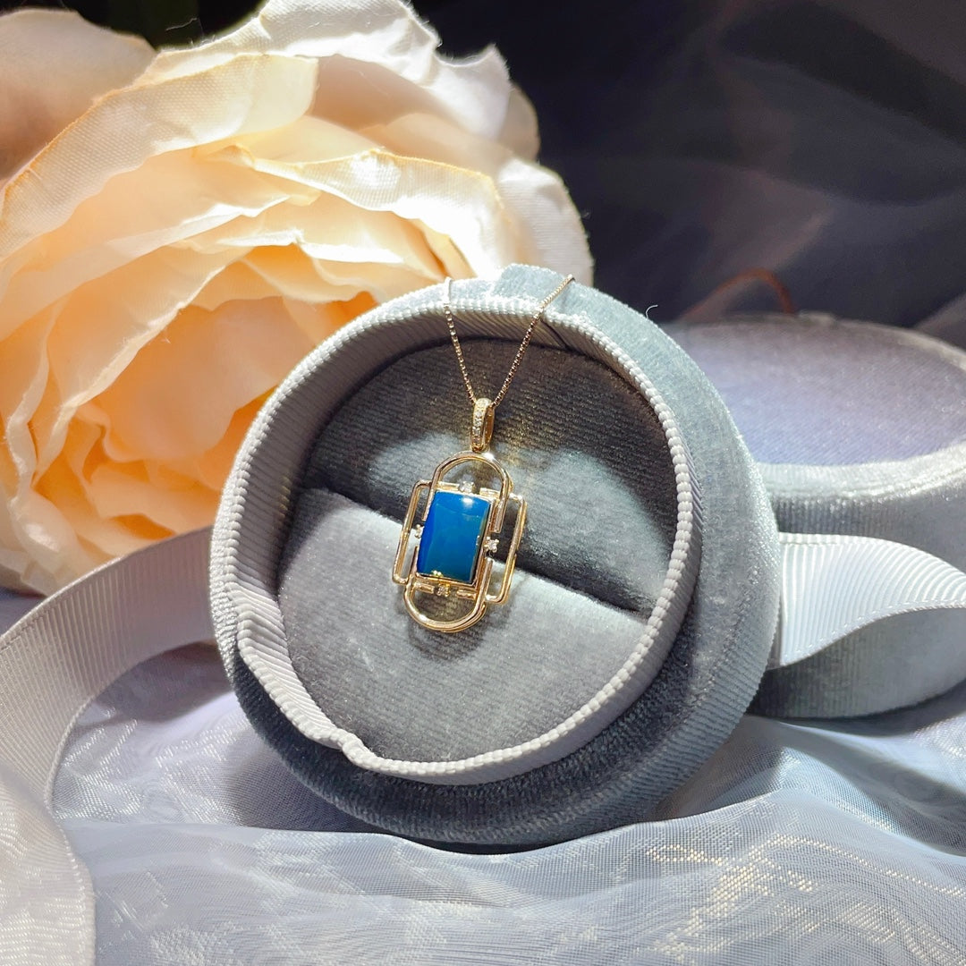 उत्तम 18K गोल्ड एंबेडेड डोमिनिकन ब्लू एम्बर पेंडेंट - रोजमर्रा की सुंदरता के लिए आभूषण