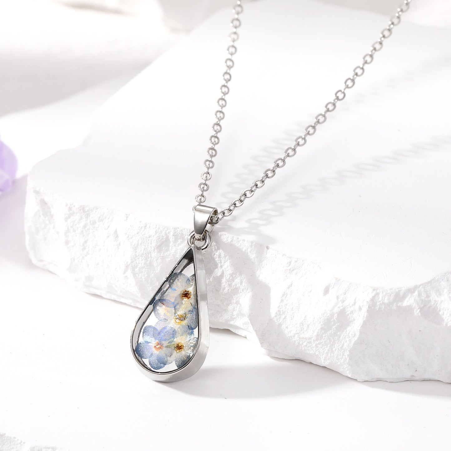 Original European And American-style Waterdrop-Shaped Dried Flower Babys Breath Bouquet Necklace And Earrings