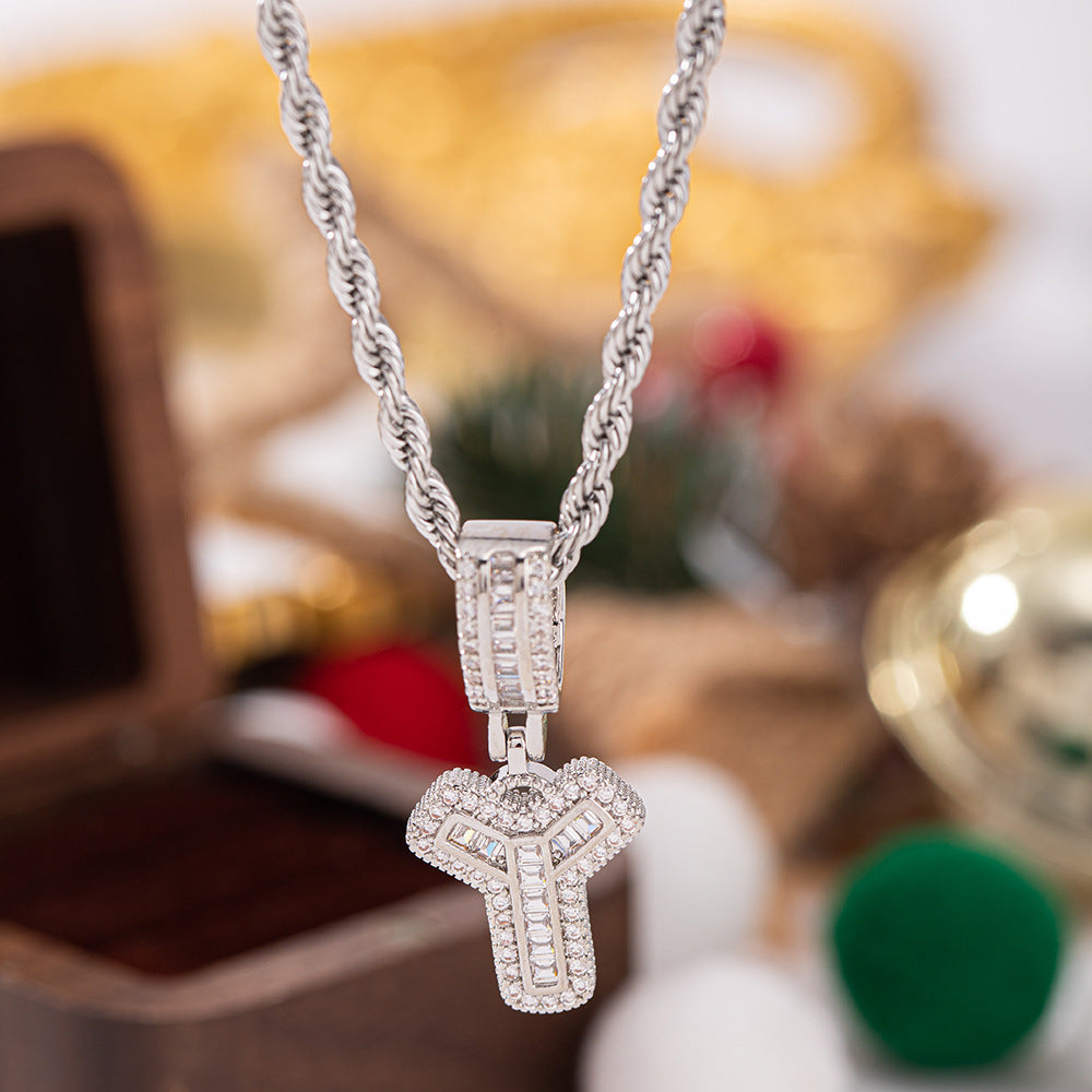Trendy Full-Diamond 26-Letter Pendant Necklace For Women