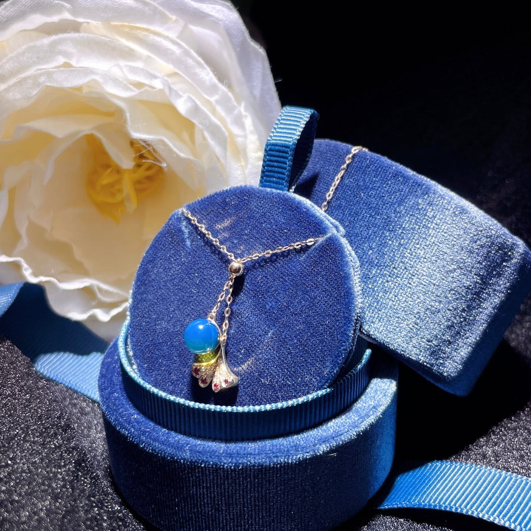 قلادة رائعة من الذهب الدومينيكاني من الكهرمان الأزرق عيار 18 قيراط - مجوهرات فريدة