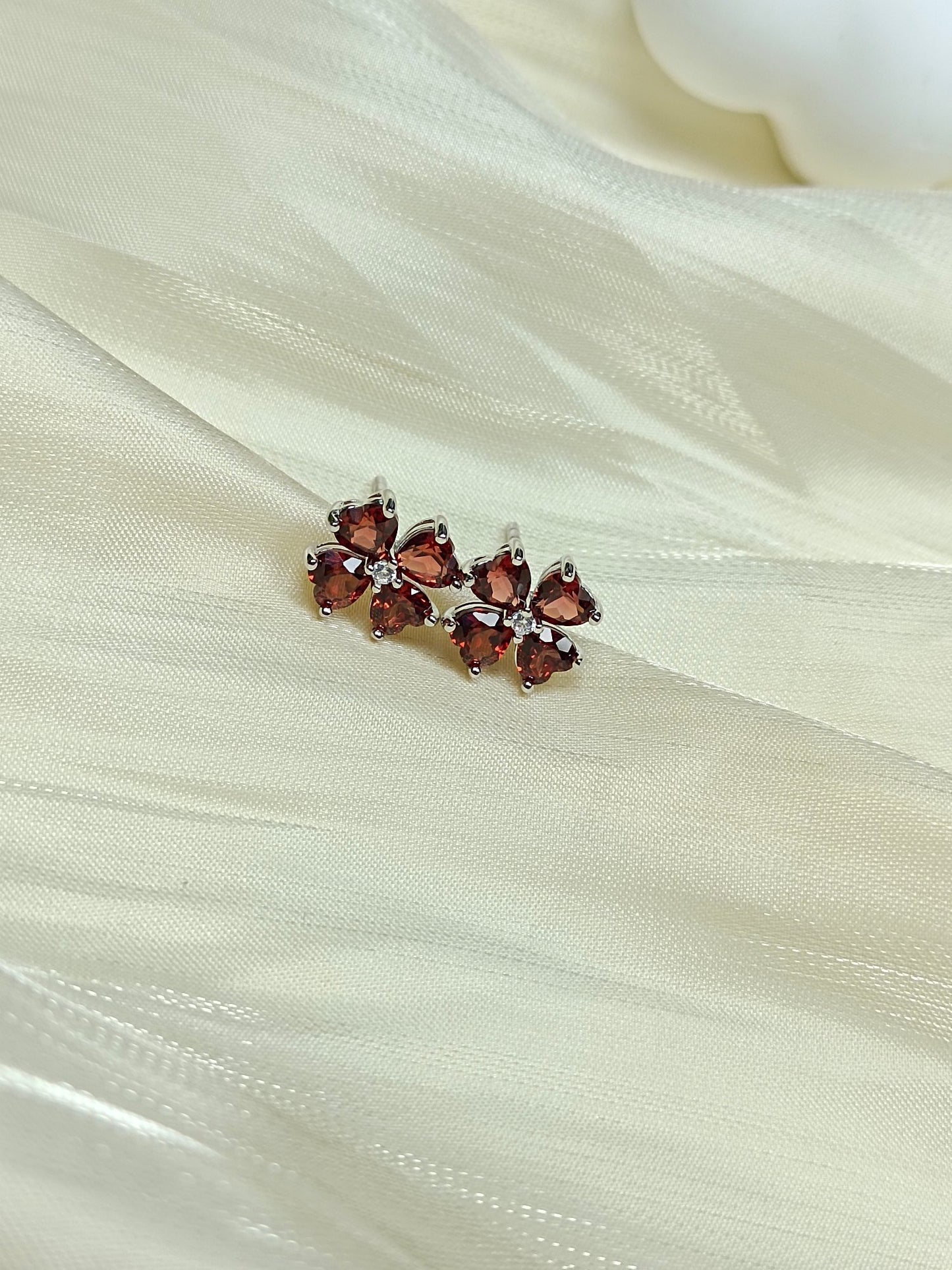 S925 Sterling Silver with Garnet & Four-Leaf Clover Earrings in 18K Gold Plating - Elegant Jewelry