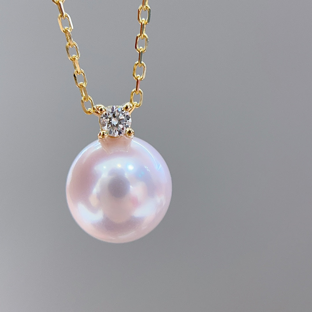 奢華 18K 鑽石和天然海水 Akoya 珍珠首飾