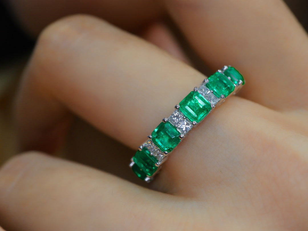 Panjshir Smaragd-Diamant-Pavé-Ring – Premium-Schmuckkollektion