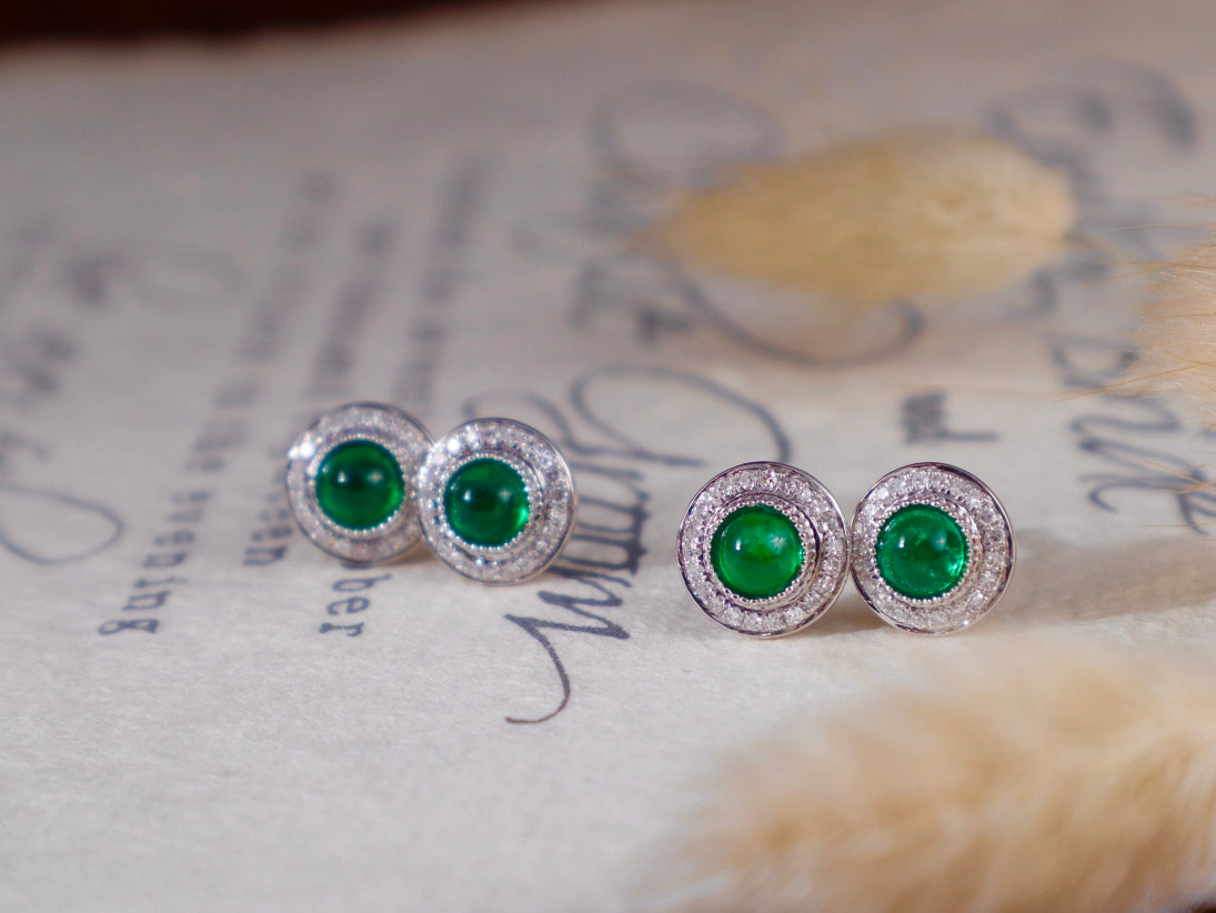 Anting Hijau Zamrud - Perhiasan Klasik
