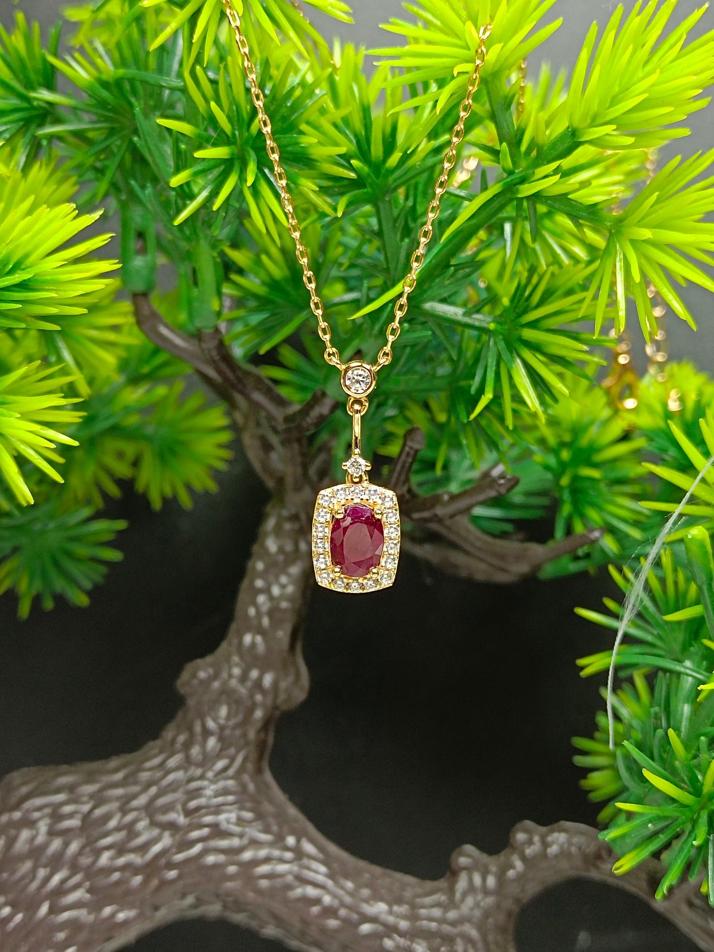 Kalung Terbenam S925 Sterling Silver Ruby yang Indah - Gembira Barang Kemas