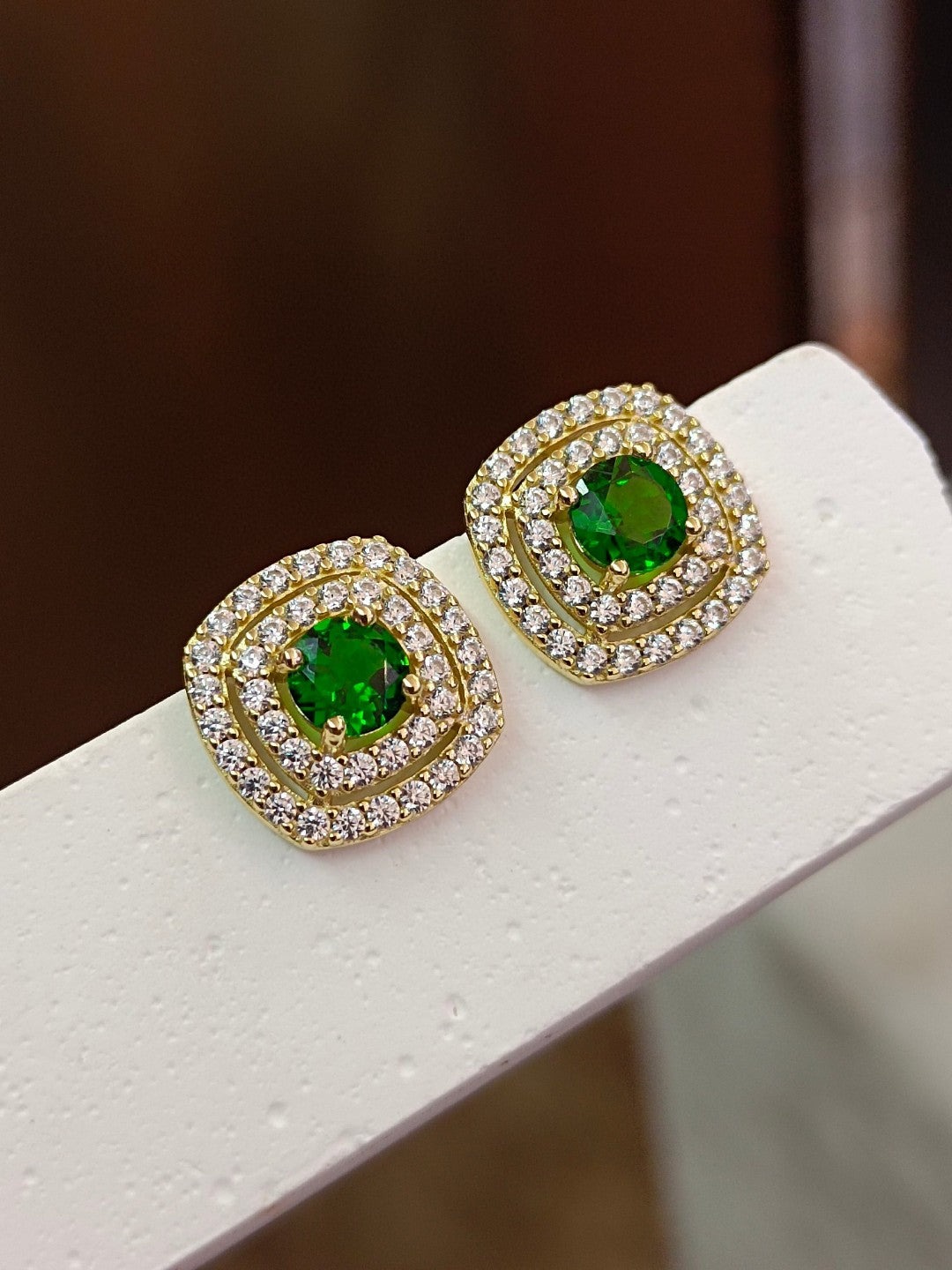 Luxurious Natural Diopside Earrings in Vintage Gilded Style - Jewelry for Grace and Happiness