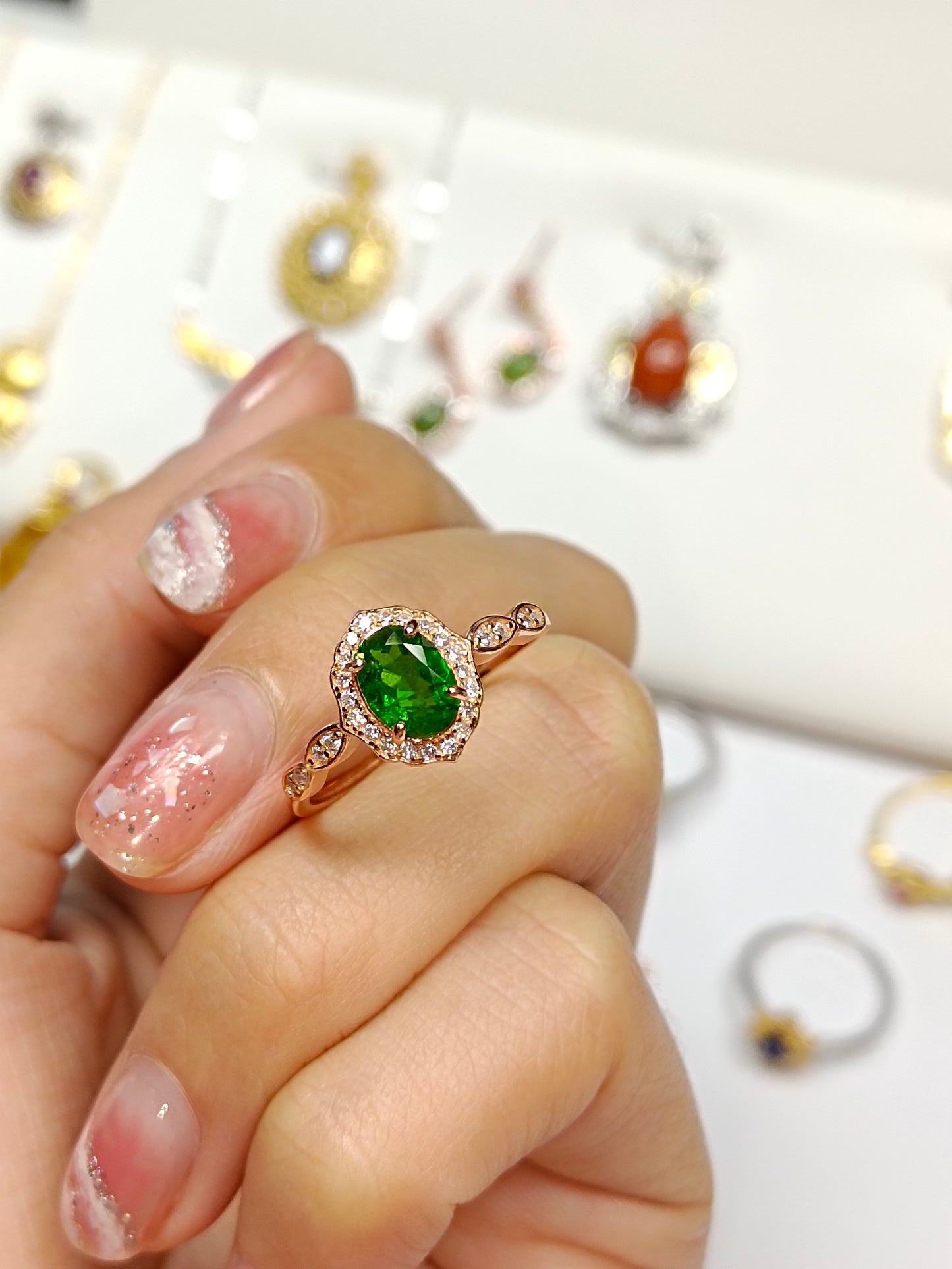 Anello Diopside incorporato in argento S925 - Gioielli regolabili