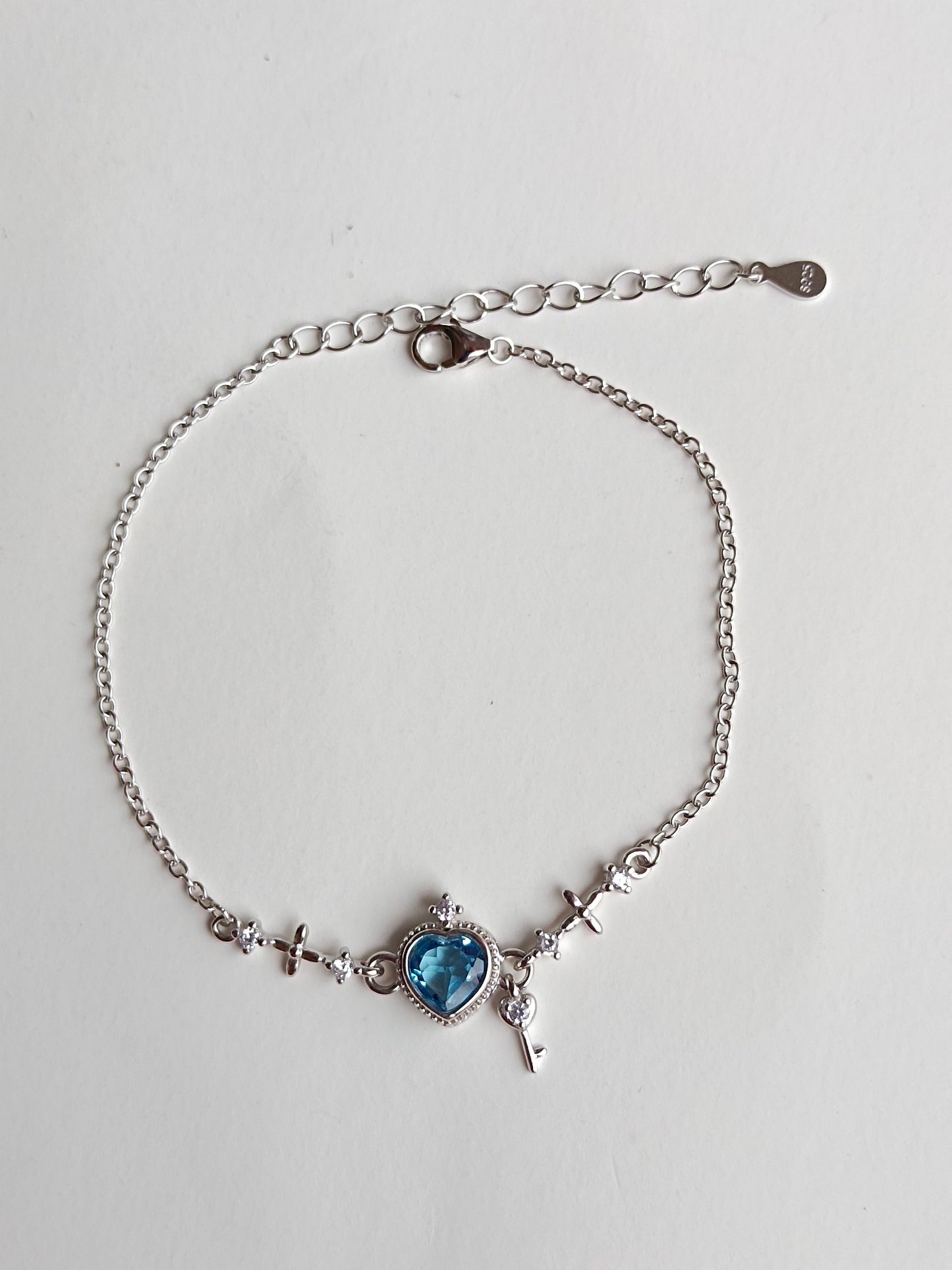 Bracciale con ciondolo a cuore con topazio azzurro naturale svizzero - Gioielli squisiti